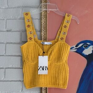 NWT Zara Yellow Knit Crochet Floral Crop Top